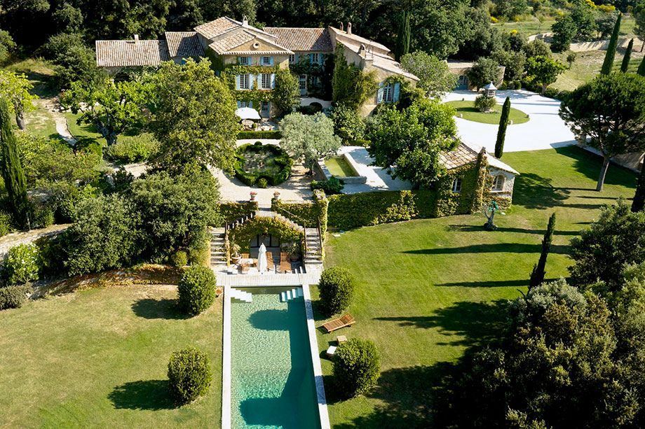 Bien immobilier de prestige à vendre en Vaucluse en Provence.