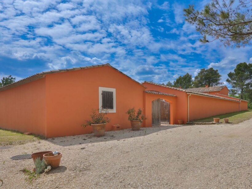 À vendre – Propriété d’exception au cœur du Luberon, entre Roussillon et Gordes