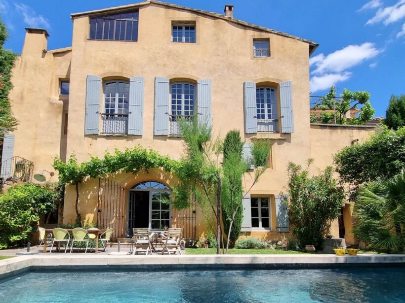 Mas authentique en Provence