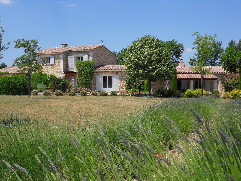 Maison à Lacoste